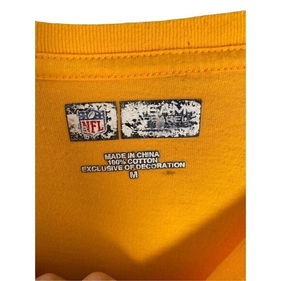 NFL Steelers football long sleeve graphic T-shirt size medium  - Picture 4 of 4